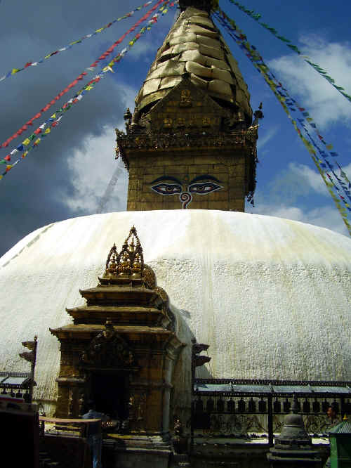 2buddha.jpg (412177 byte)