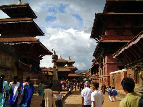 3 patan 06 1051.jpg (994686 byte)