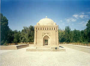 1mausoleo.jpg (89816 byte)