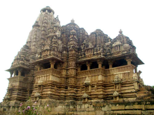 13khajurahoP6210070.jpg (554376 byte)