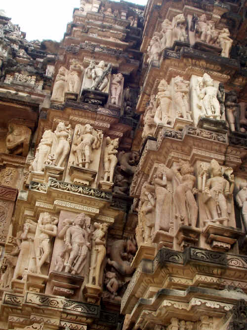 4khajurahoP6210011.jpg (585727 byte)