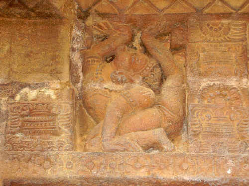 PC250359.jpg (536757 byte)