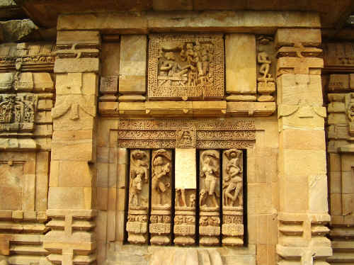 brahmeswarPC210004.jpg (465583 byte)