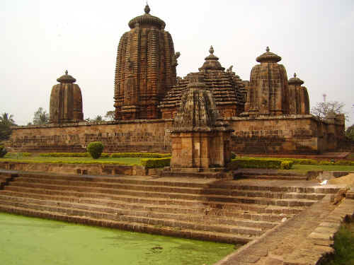 brahmeswarPC210014.jpg (400514 byte)