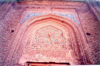 6marr.jpg (57941 byte)