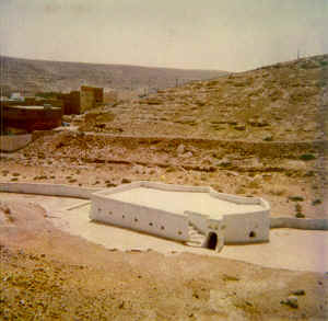 12algeria.jpg (58821 byte)