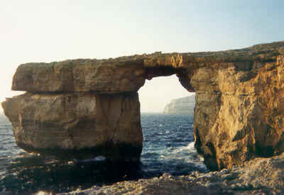 19arco.jpg (58153 byte)