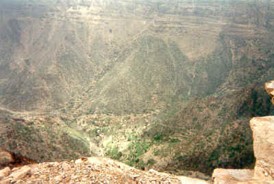 16yemen.jpg (69072 byte)