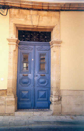 13cipro.jpg (40064 byte)