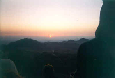 2sinai.jpg (40931 byte)
