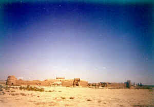 2hissar.jpg (33299 byte)