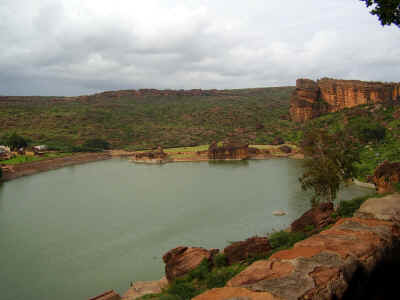 badamiP8031274.jpg (428933 byte)